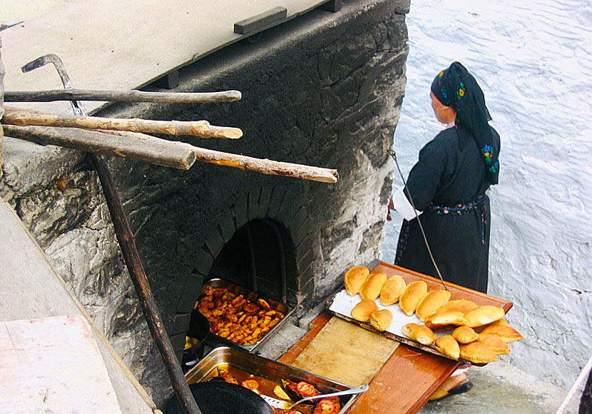 Good homemade Greek food from the ovens of Olympos on Karpathos.