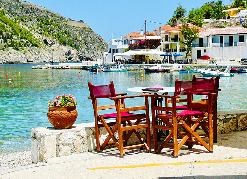 Restaurants and cafes in Assos on Kefalonia.