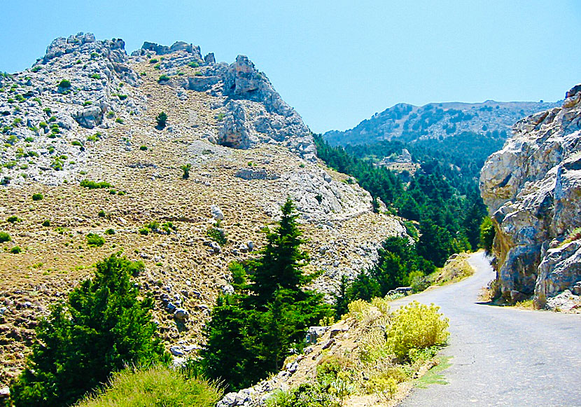 Drive car and Scooter to Palio Pyli Castle in Kos.