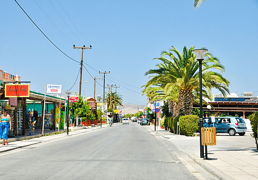 Tavernas, restaurants and shops in Tigaki on Kos.