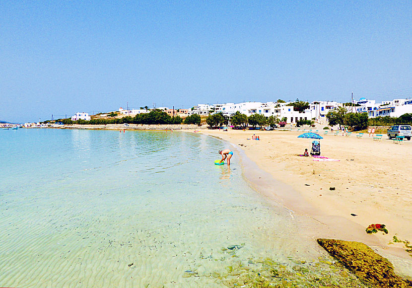 The sandy beach in the port of Koufonissi.