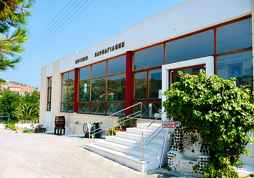 Barbayianni ouzo museum is open Monday to Friday 09.00-16.00.