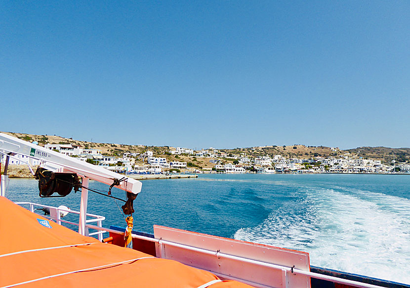The catamaran Dodekanisos Seaways leaves the port of Lipsi.