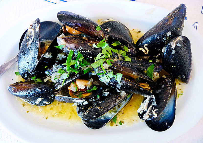 Mussels Saganaki is one of the specialties at Fish Taverna Markos.