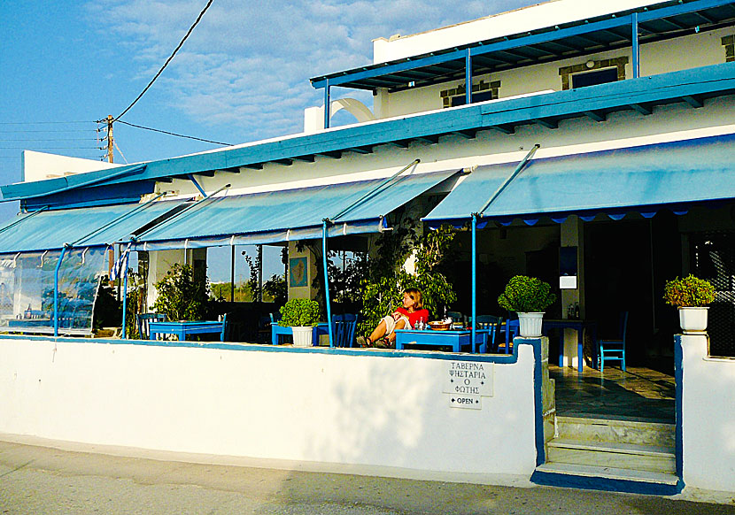 Fotis Taverna in Agios Prokopios is our favorite taverna on Naxos.