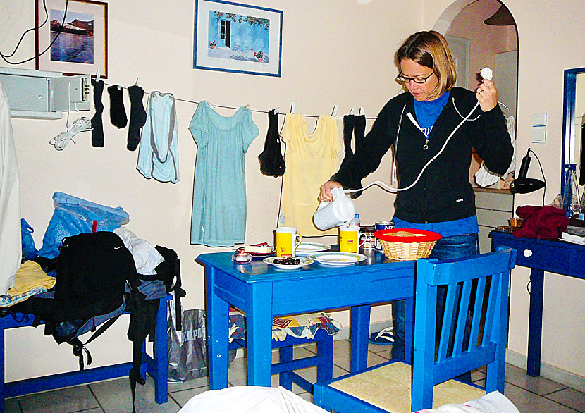 Breakfast with laundry at Pension Sofi in Naxos Town.