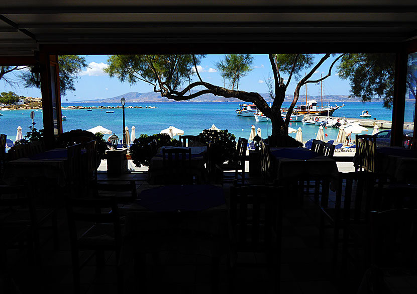 Restaurant Gorgona at Agia Anna beach on western Naxos.