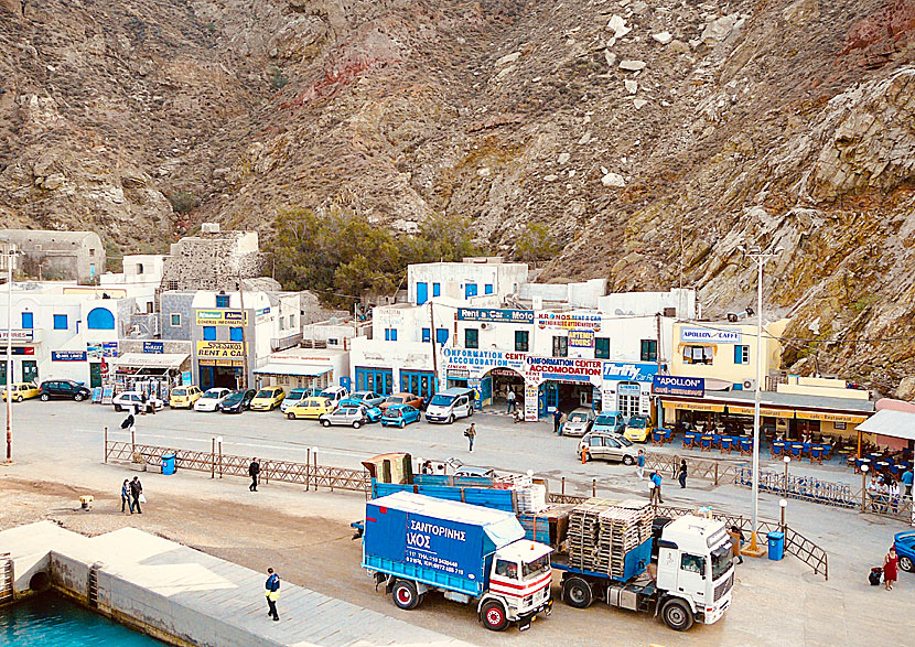 The port of Santorini in October.