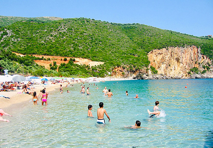 The child-friendly beach of Lichnos in Parga.