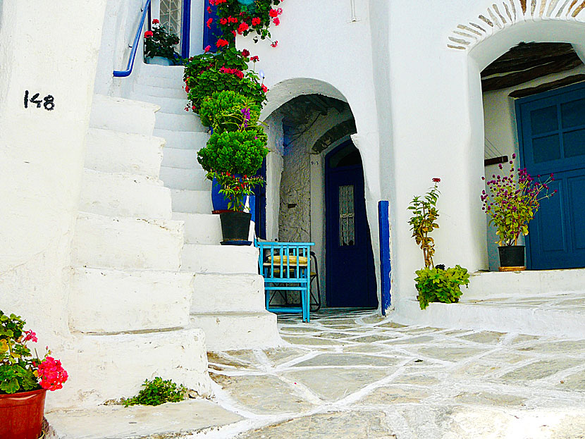 Lefkes on Paros is one of the finest villages in the Cyclades.