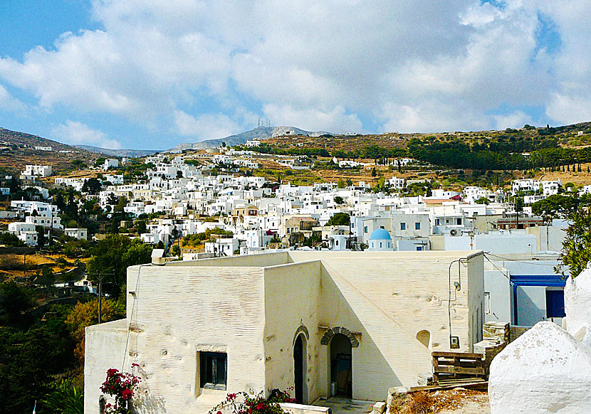 The cozy village of Lefkes on Paros in the Cyclades.