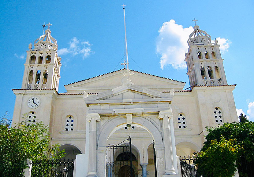 The cathedral of Agia Triada in Lefkes on Paros.