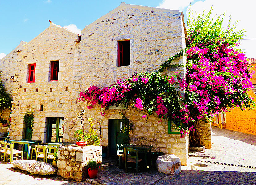 Aeropoli is one of many nice villages in the southwestern Peloponnese.