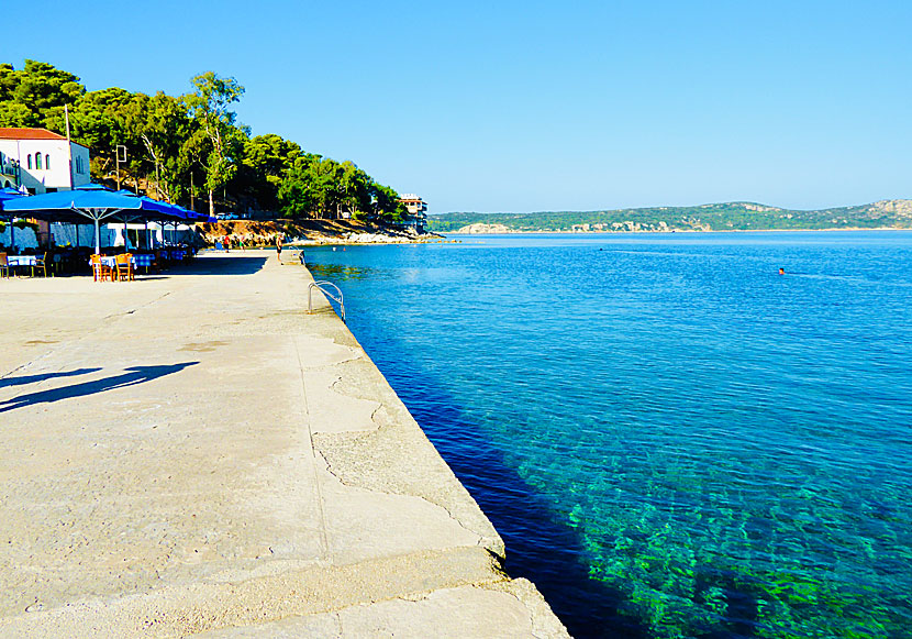 In Pylos there is a bathing jetty with bathing ladders.