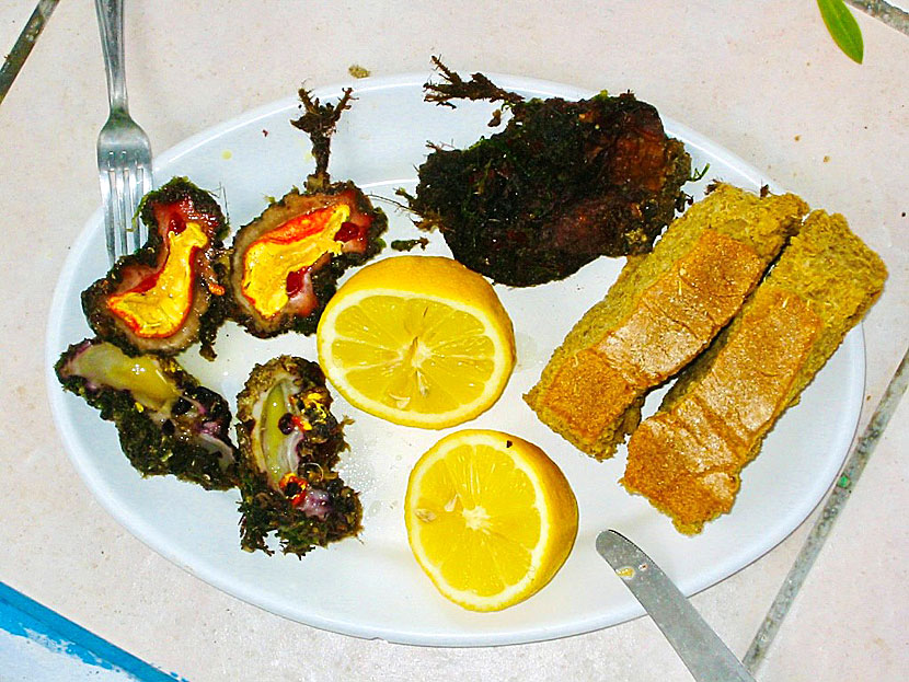 Starters and appetizers from Greece. Fouskes is a marine animal looking like a little sponge. The are served raw with a little lemon and you drink ouzo with it.