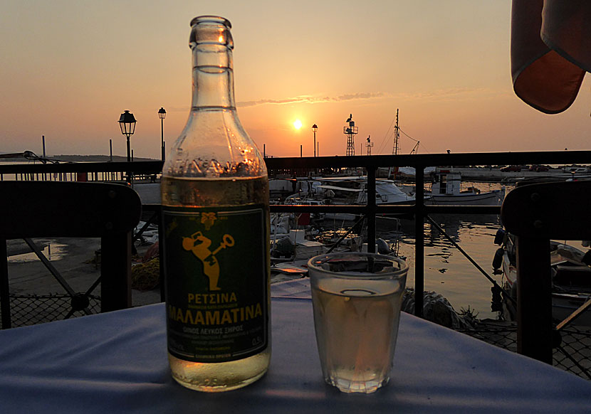 Malamatina is one of Greece's tastiest Retsina.