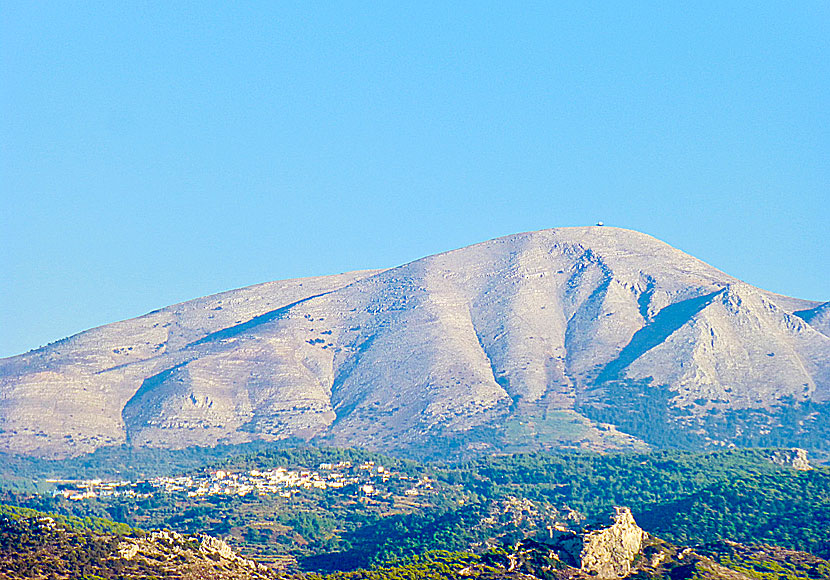 About 14 kilometres southwest of Salakos is the village of Embonas, which is the wine capital of Rhodes.