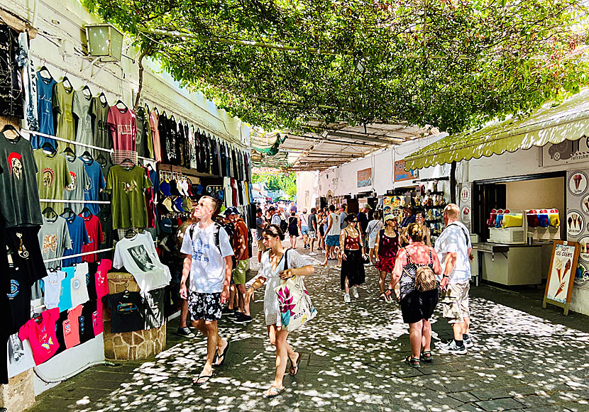 Clothing shops, tavernas, restaurants, cafes and gelato ice cream in Lindos.