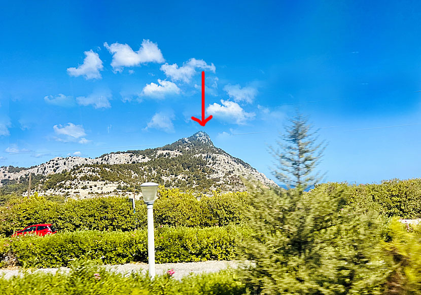 From the parking lot, there are 350 steps up to the Panagia Tsambika Monastery. From here there is a divine view of Tsambika beach.