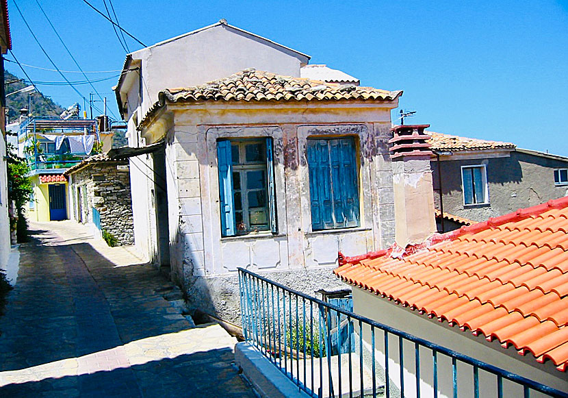 Ampelos is one of many nice and genuine mountain villages on Samos.