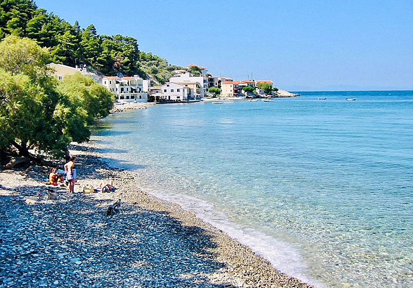 The best beaches in Samos. Avlakia beach.