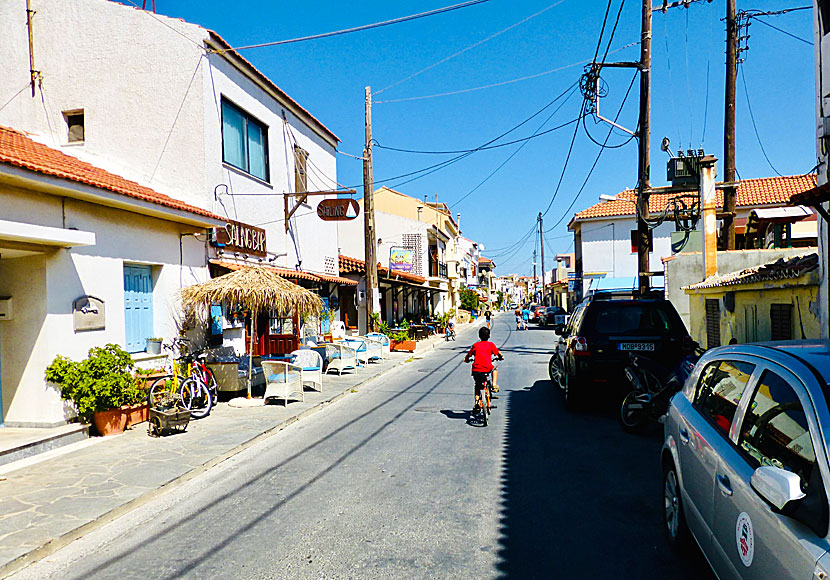 Along the main street in Kokkari are many supermarkets and other shops.