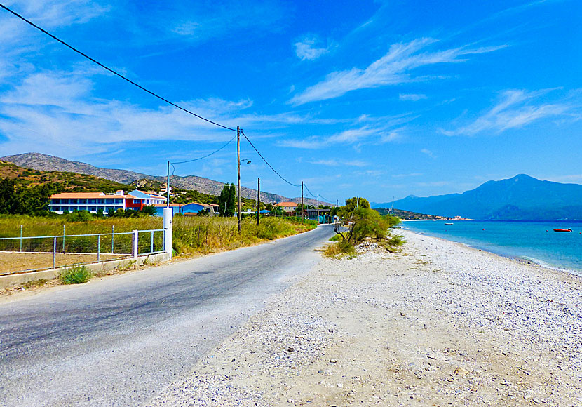 Hotels, restaurants and tavernas at Mykali beach in Samos.