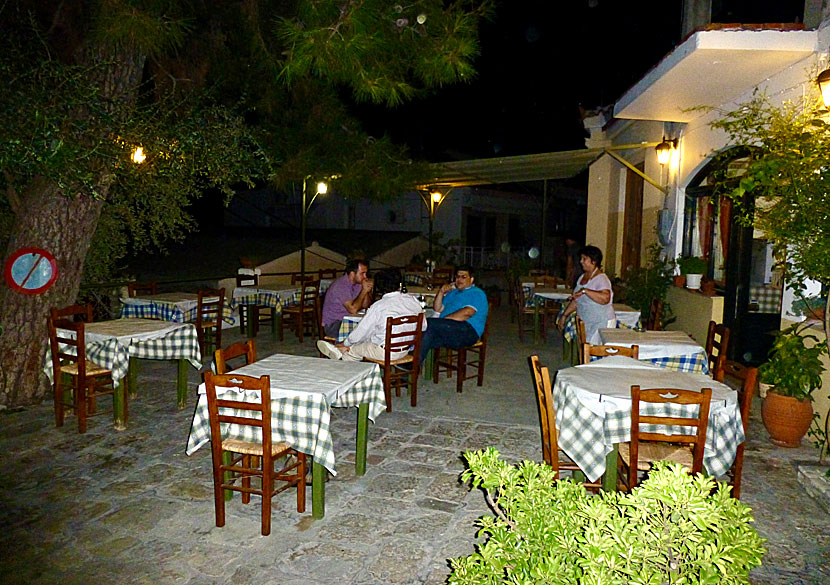 Tavernas and restaurants in Chora on Samos.