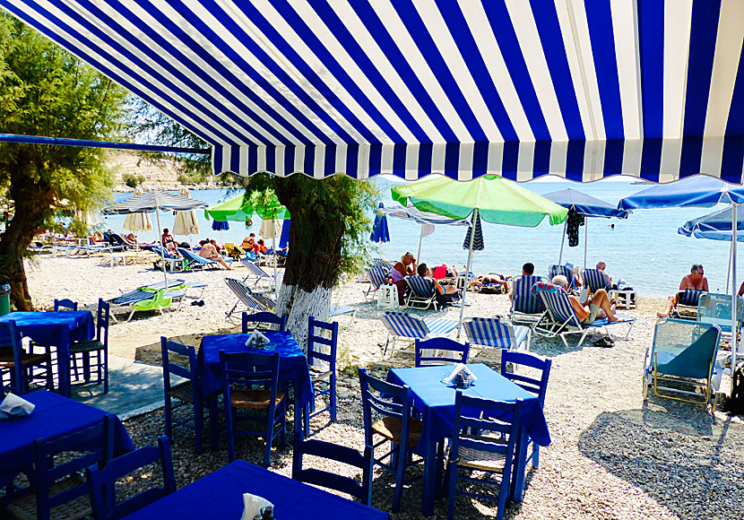Good restaurants and taverns at Remataki beach in Pythagorion.