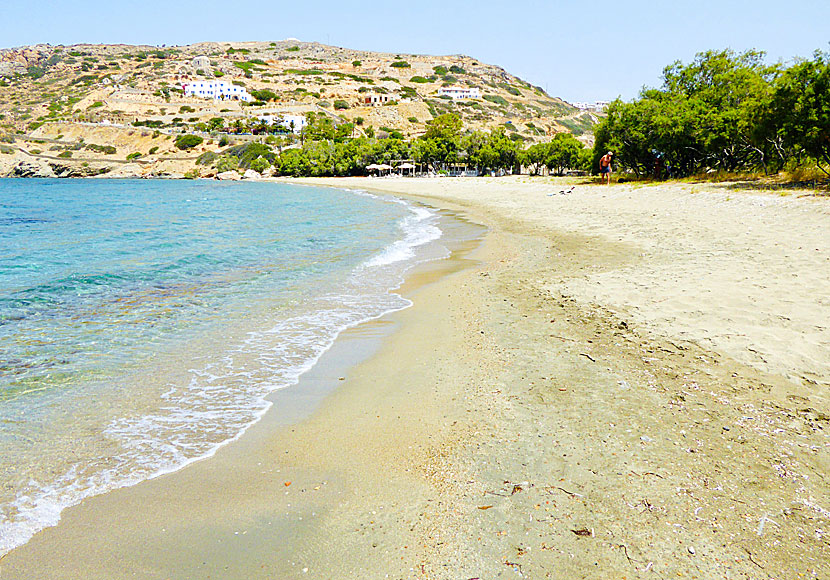 Tsigouri is the most popular and best beach near Chora on Schinoussa in the Cyclades.