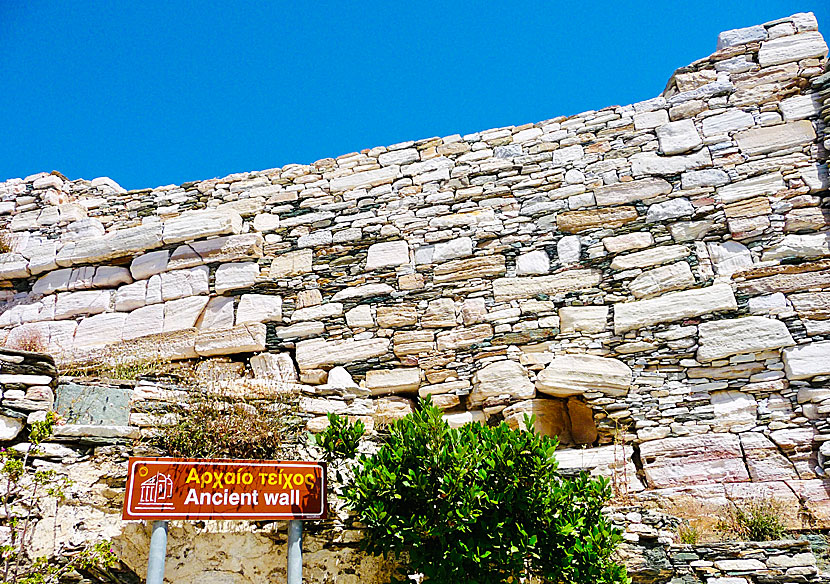 Parts of the old city wall in Kastro on Sifnos.