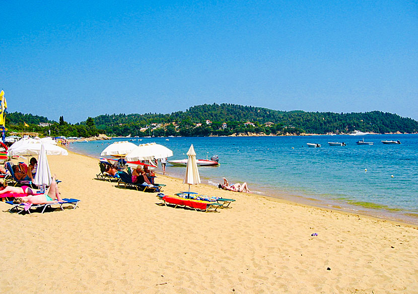 Agia Paraskevi is one of Skiathos' longest beaches.