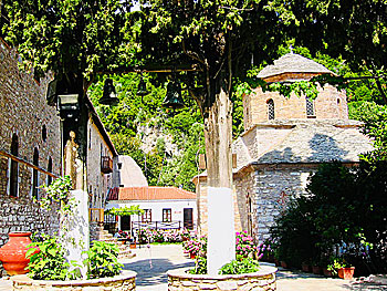 Monasteries and churches in Skiathos