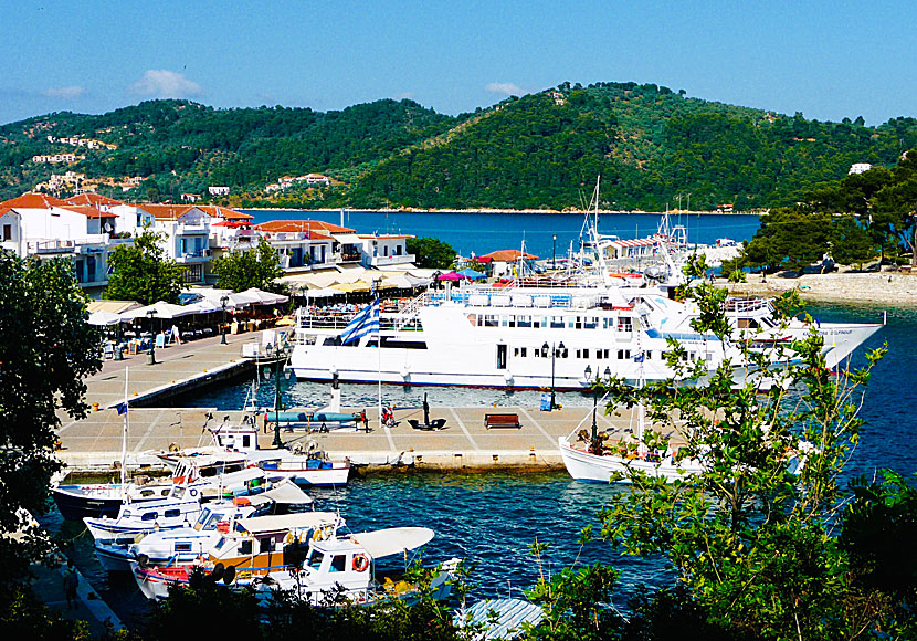 There are two ports in Skiathos town.