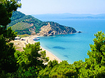 Megalos and Mikros Aselinos beaches in Skiathos.