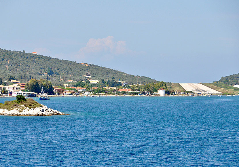 The runway at Skiathos Airport is very short, only 1,570 meters.