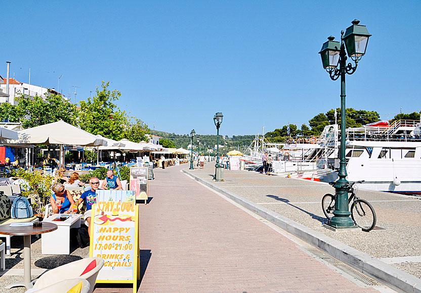 Good restaurants, tavernas and bars along the harbour promenade in Skiathos town.