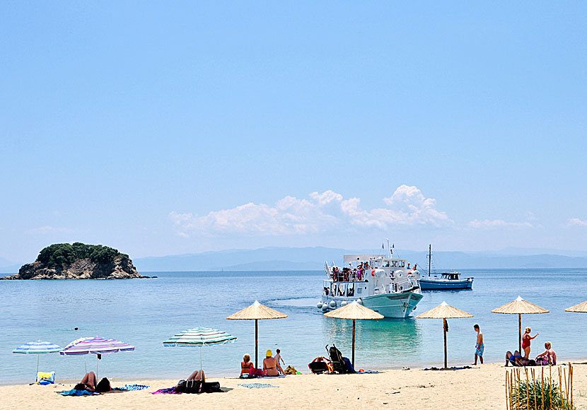 Troulos beach and Troulos Island in Skiathos.