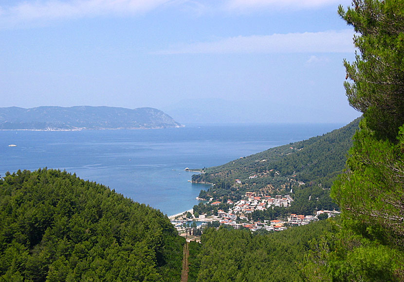 The village of Neo Klima on Skopelos is also called Elios.