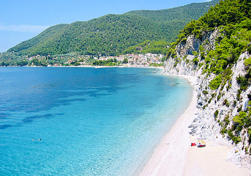 The best beaches on Skopelos. Hovolo beach.