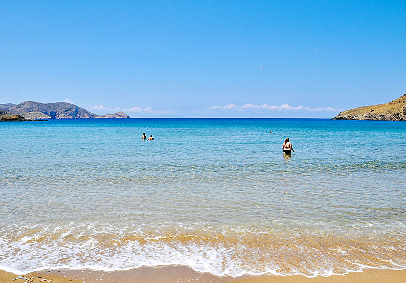 Delfini beach is one of many child-friendly and shallow sandy beaches on Syros.
