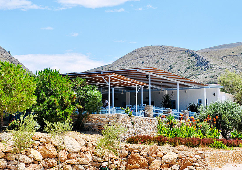 Tavernas and restaurants at Delfini beach near the village of Kini on Syros.