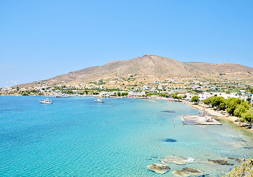 The beach in Finikas on Syros.