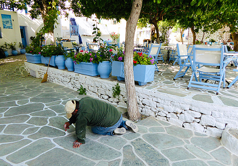 When I paint my masterpiece with Bob Dylan in Chora on Folegandros.